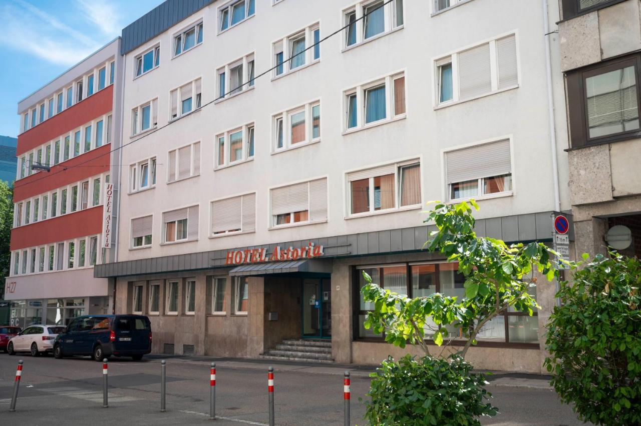 Hotel Astoria Stuttgart City Exterior foto